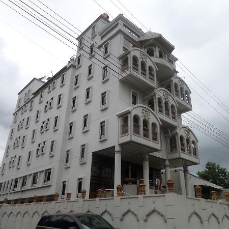 Hotel Raj Palace Ahmednagar Zewnętrze zdjęcie