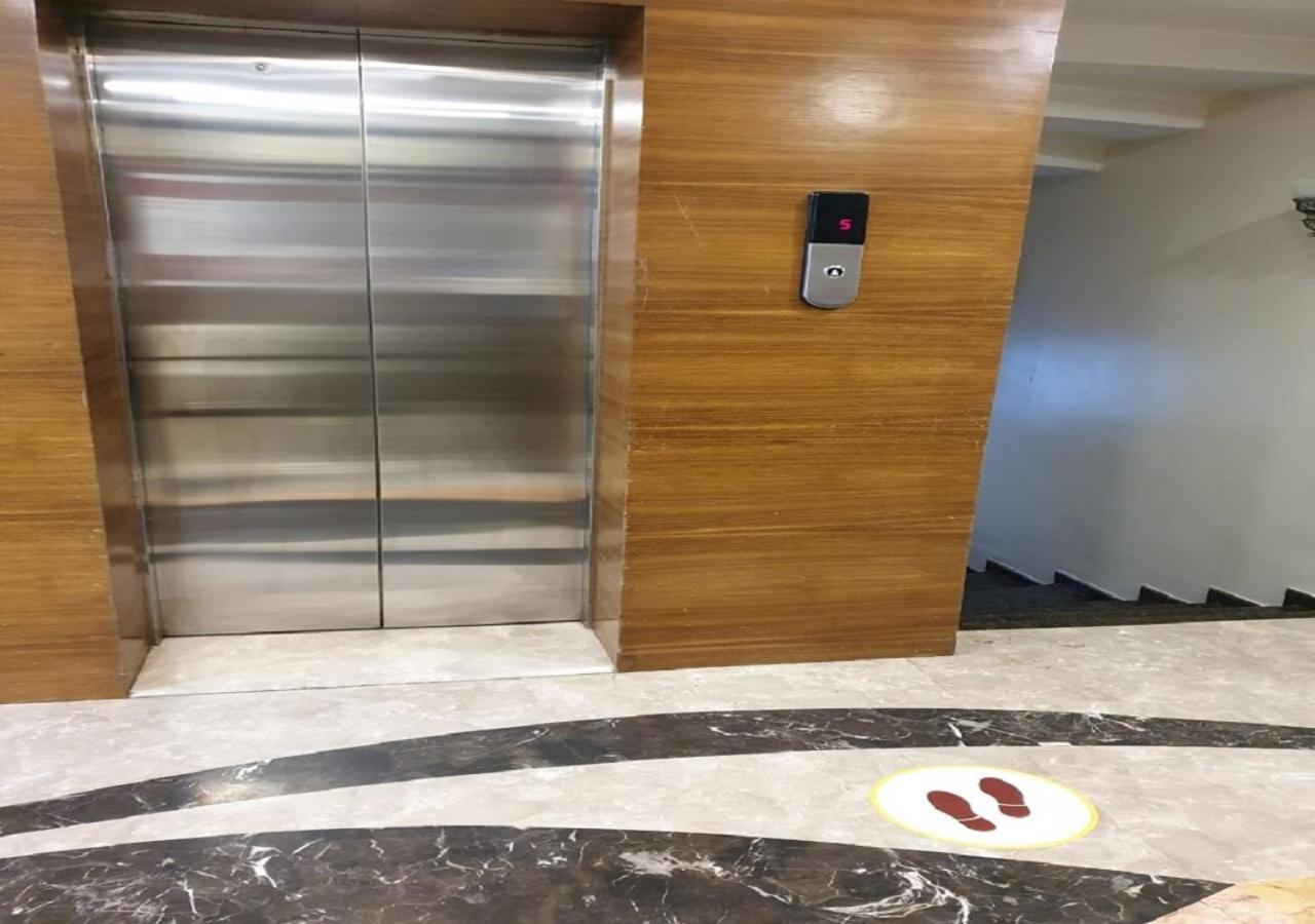 Hotel Raj Palace Ahmednagar Zewnętrze zdjęcie