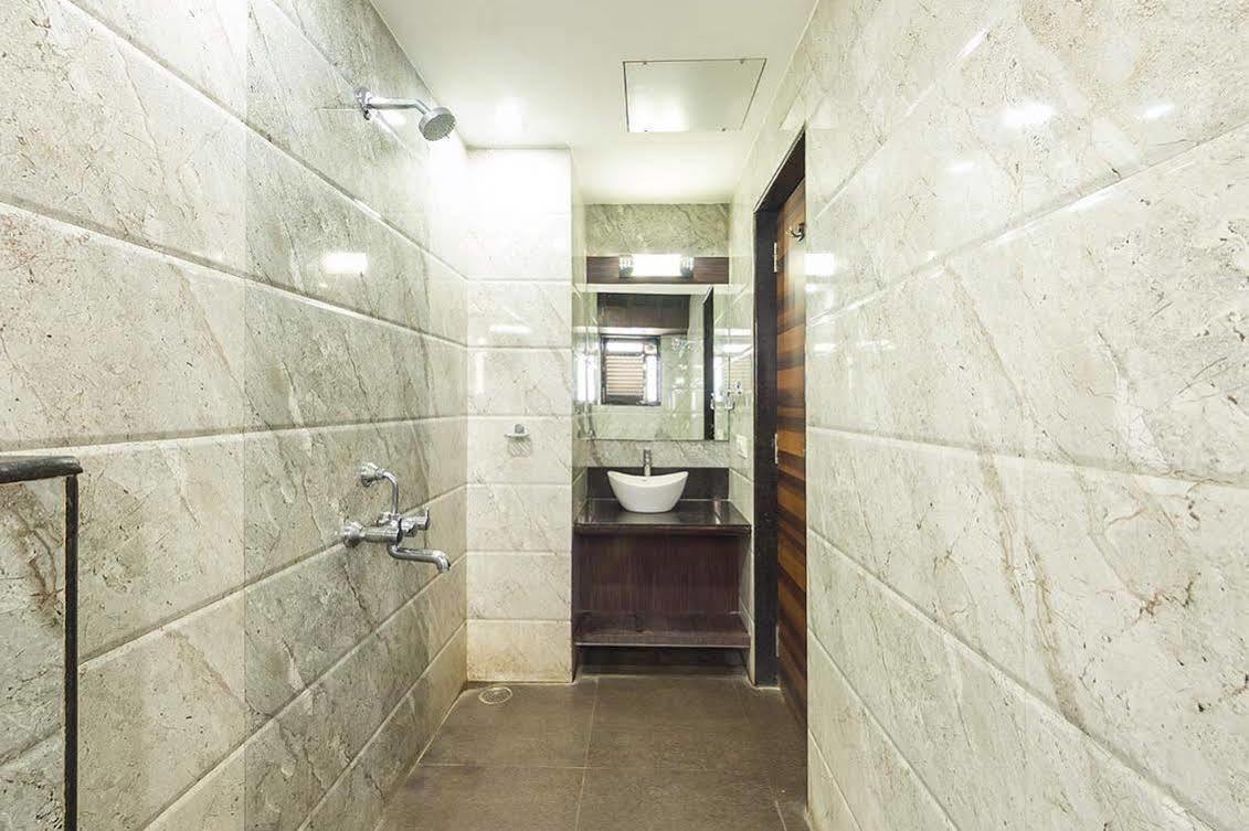Hotel Raj Palace Ahmednagar Zewnętrze zdjęcie